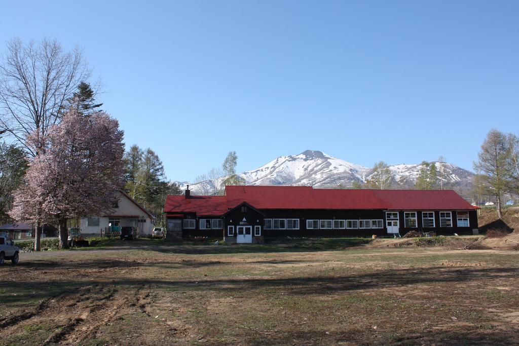 Karimpani Niseko Fujiyama Hostel ภายนอก รูปภาพ