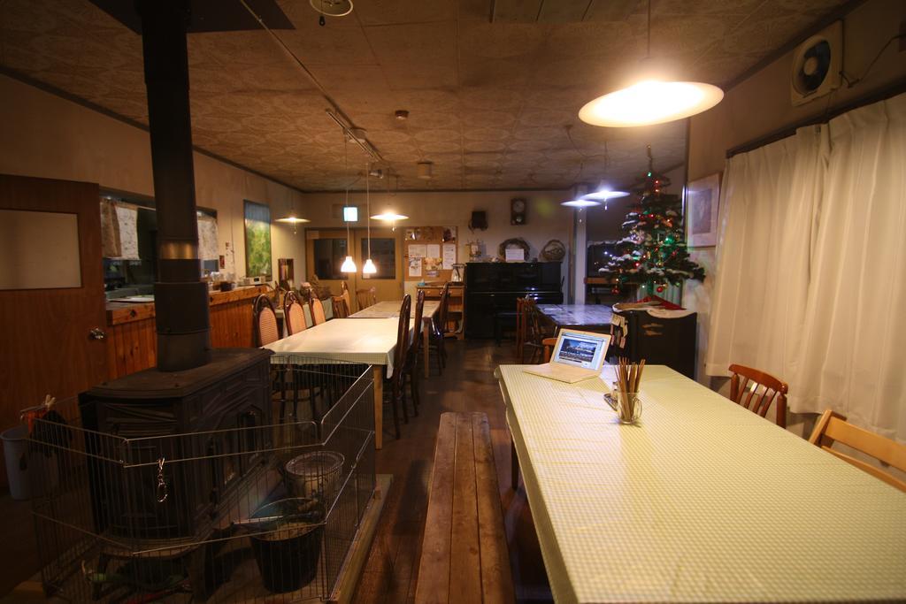 Karimpani Niseko Fujiyama Hostel ภายนอก รูปภาพ
