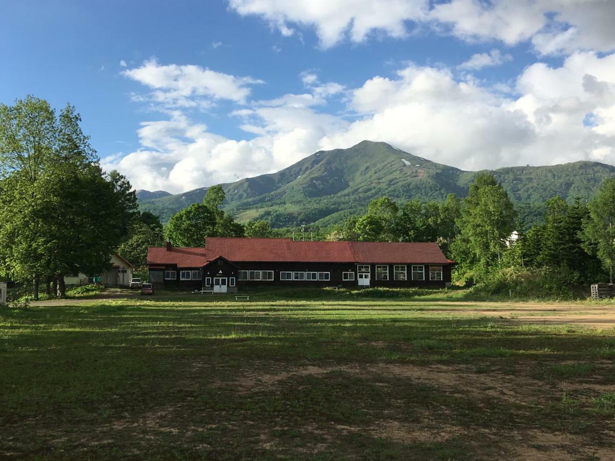 Karimpani Niseko Fujiyama Hostel ภายนอก รูปภาพ