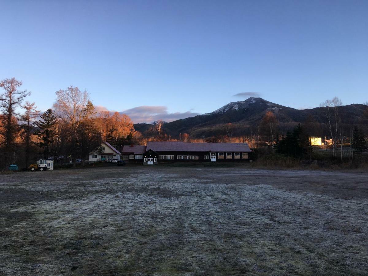 Karimpani Niseko Fujiyama Hostel ภายนอก รูปภาพ